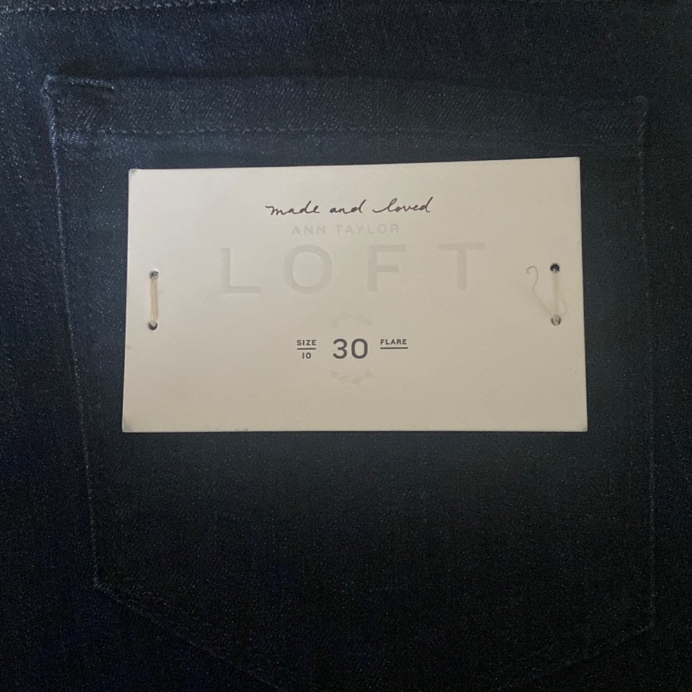 New w/tags Loft Dark Wash Flare Jeans